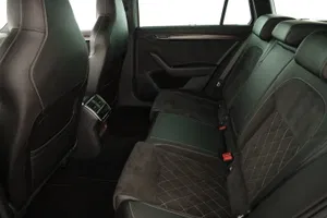Skoda Superb Combi 1.4TSI iV | Thumbnail 23 von 28
