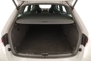 Skoda Superb Combi 1.4TSI iV | Thumbnail 24 von 28