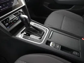 VW Passat Variant 2.0 TDI BMT | Thumbnail 24 von 29