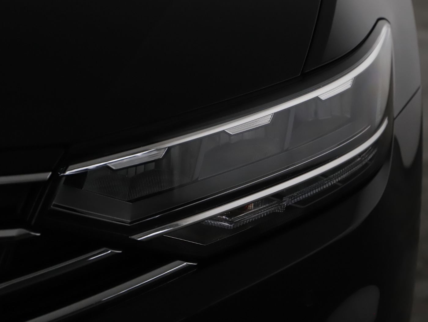 VW Passat Variant 2.0 TDI BMT | Bild 25 von 29