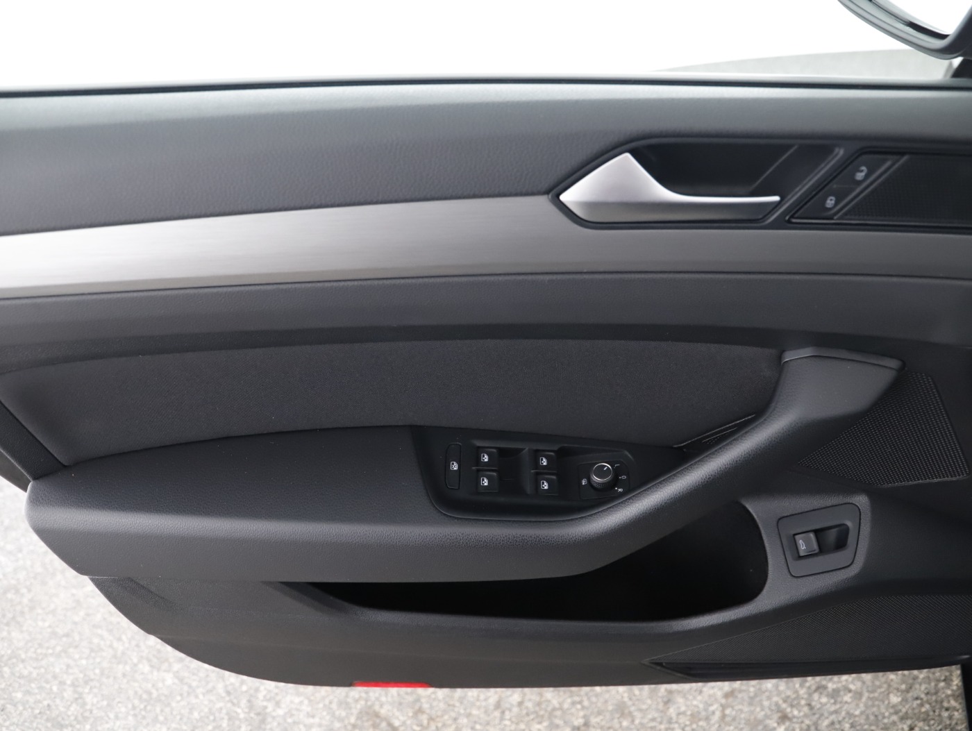 VW Passat Variant 2.0 TDI BMT | Bild 12 von 29