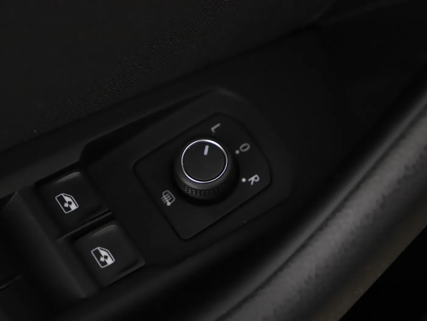 VW Passat Variant 2.0 TDI BMT | Bild 13 von 29