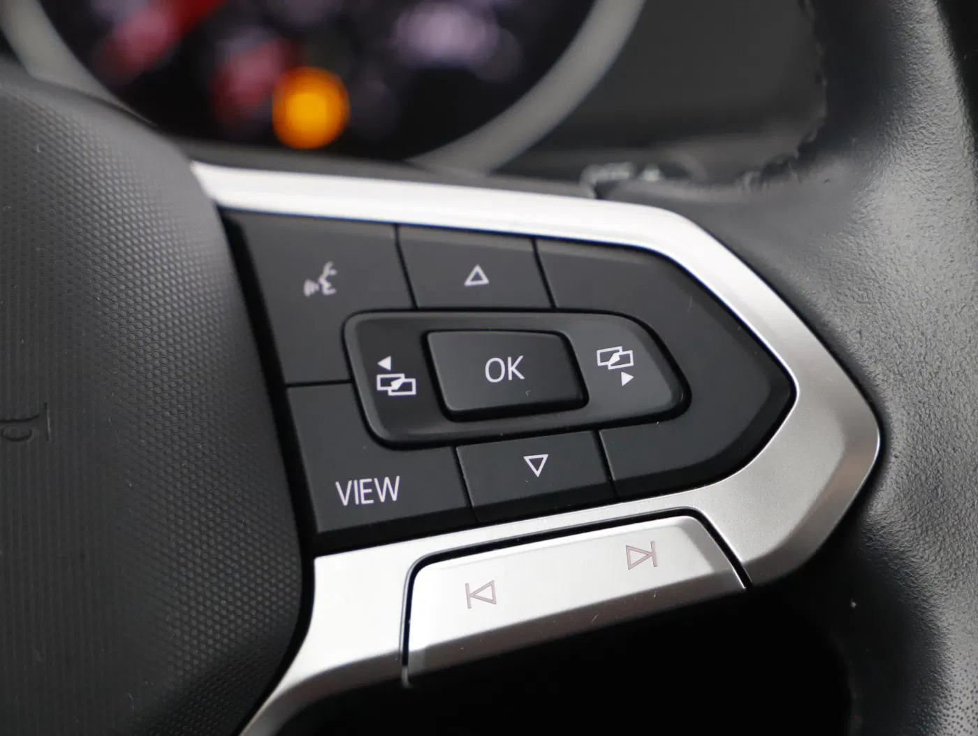 VW Passat Variant 2.0 TDI BMT | Bild 20 von 29