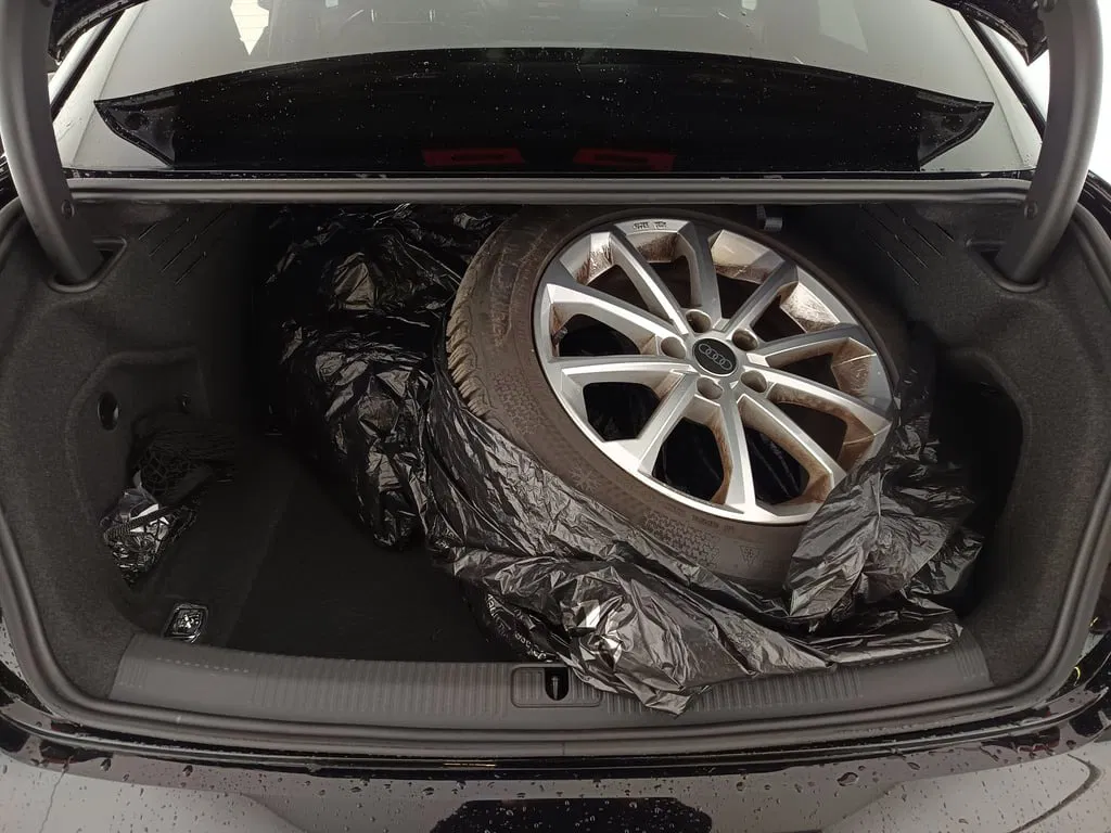 Audi A4 35 2.0 TDI advanced | Bild 29 von 30