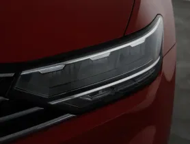 VW Passat Variant 2.0 TDI BMT Business | Thumbnail 17 von 19