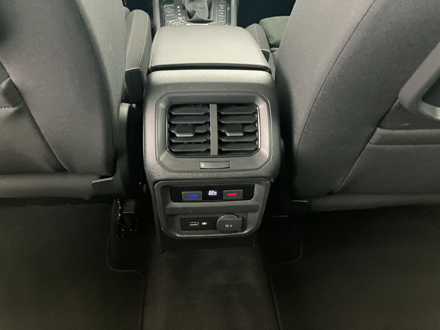 VW Tiguan 2.0 TDI BMT 4Motion Highline | Bild 24 von 26