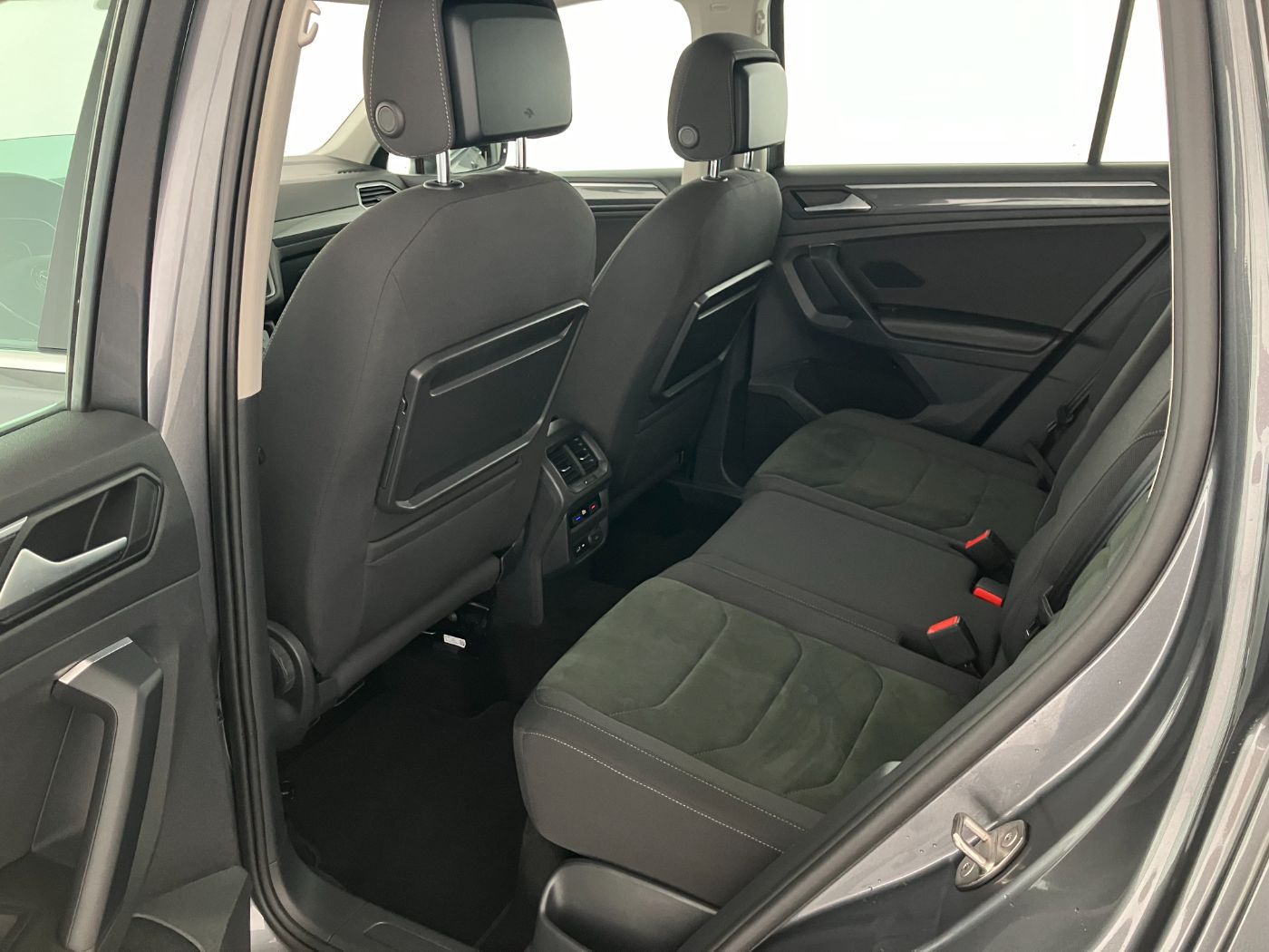 VW Tiguan 2.0 TDI BMT 4Motion Highline | Bild 25 von 28