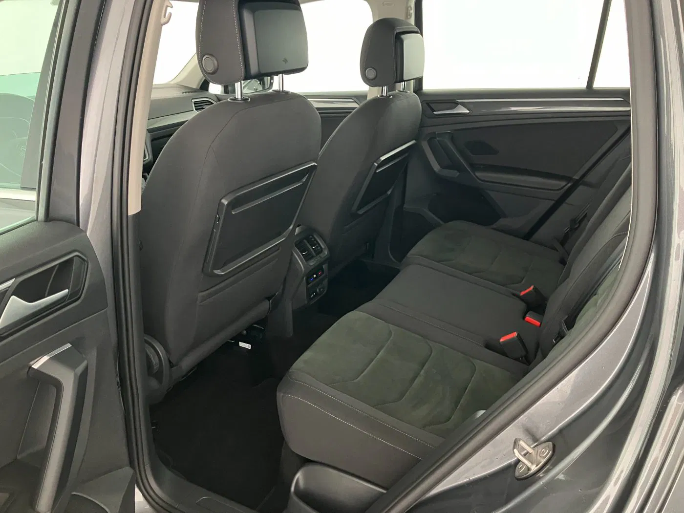 VW Tiguan 2.0 TDI BMT 4Motion Highline | Bild 25 von 28