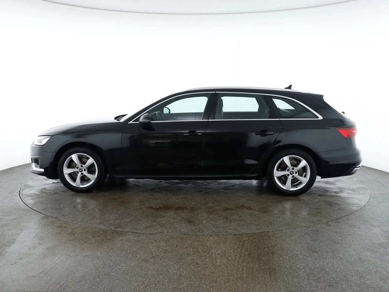 Audi A4 Avant 35 2.0 TFSI advanced | Bild 8 von 30