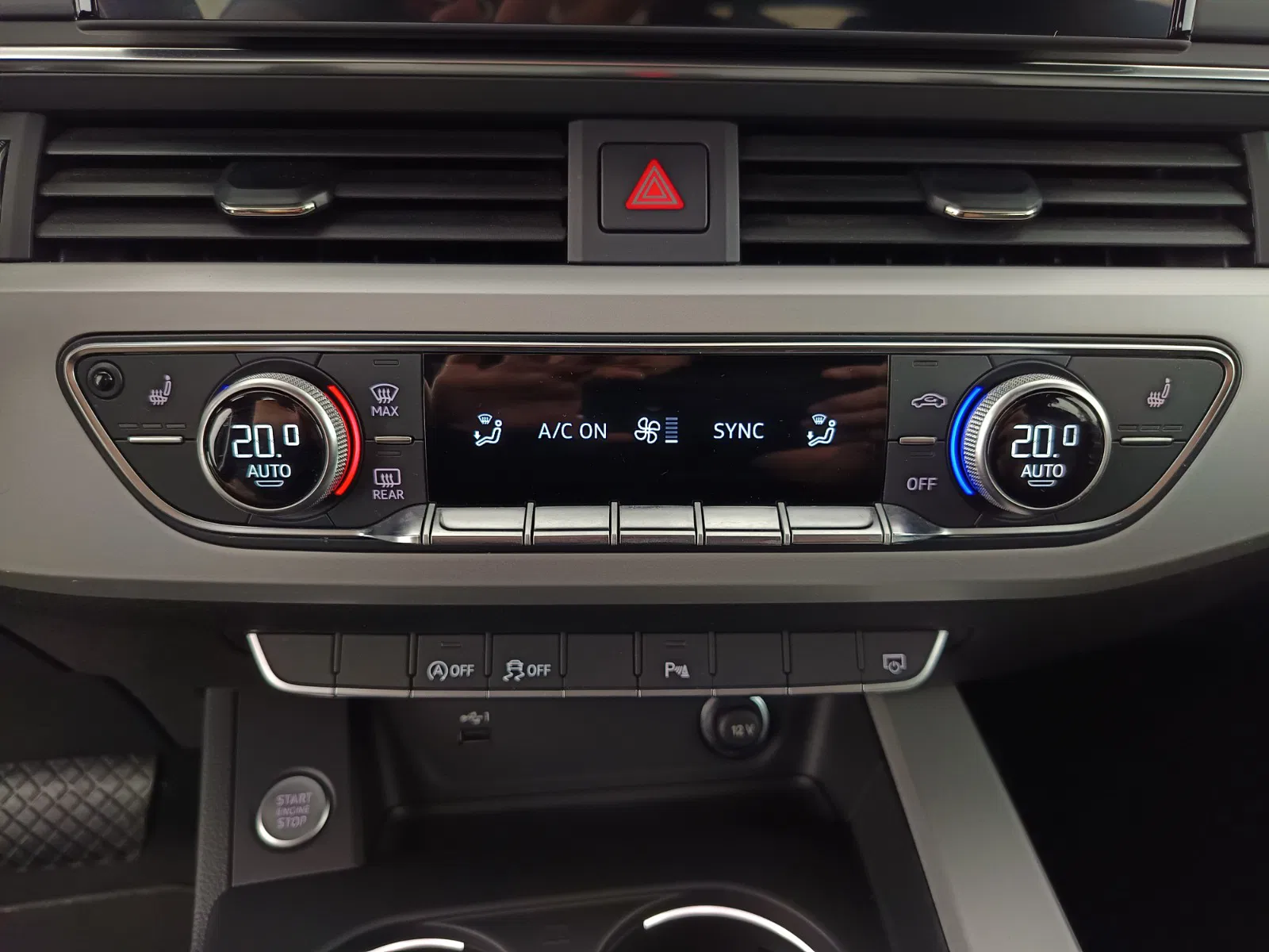 Audi A4 Avant 35 2.0 TFSI advanced | Bild 25 von 30