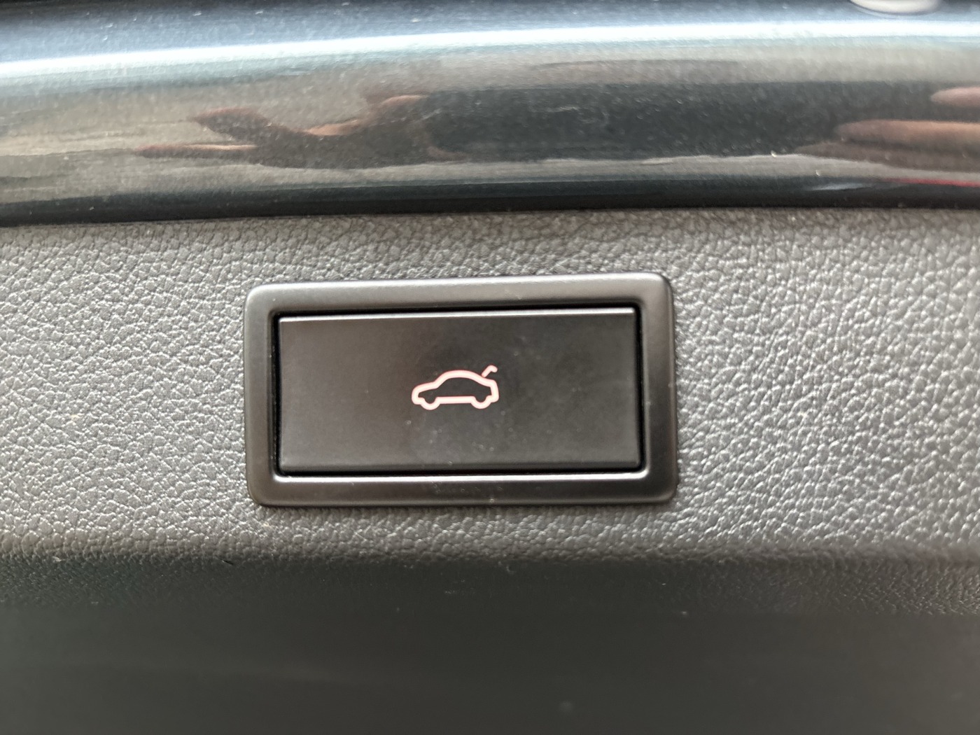 Skoda Superb Combi 1.4 TSI iV Sportline | Bild 20 von 22