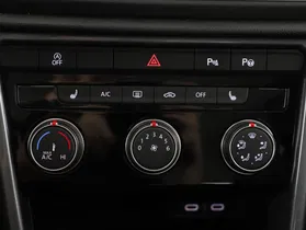 VW T-Roc 2.0 TDI 4Motion Style | Thumbnail 17 von 27