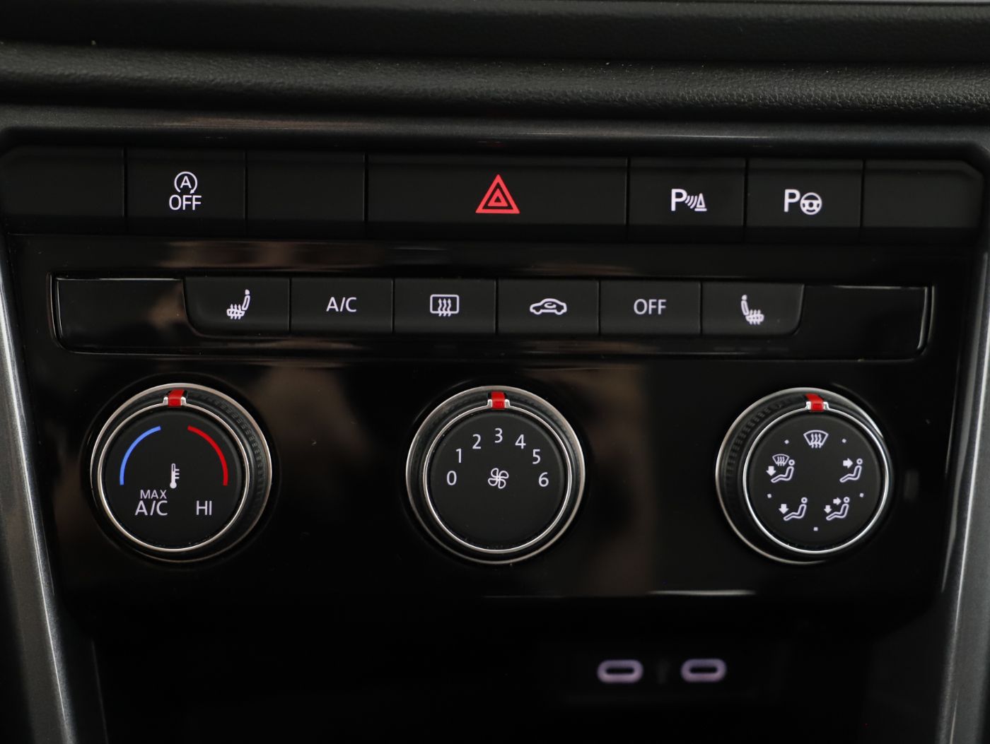VW T-Roc 2.0 TDI 4Motion Style | Bild 16 von 26
