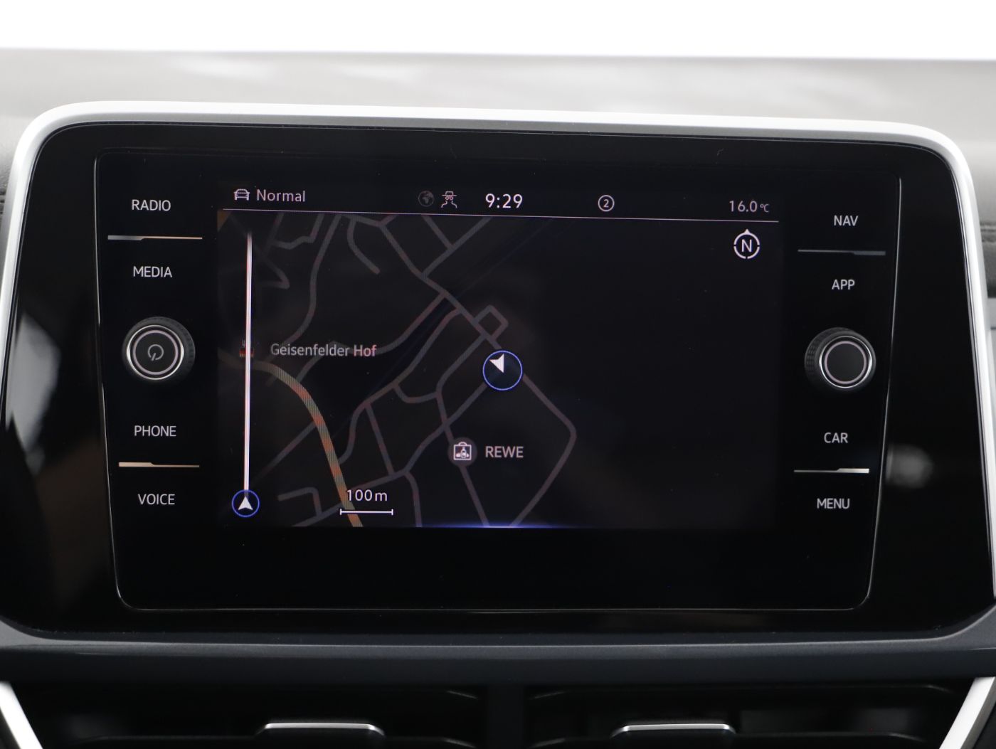 VW T-Roc 2.0 TDI 4Motion Style | Bild 17 von 26