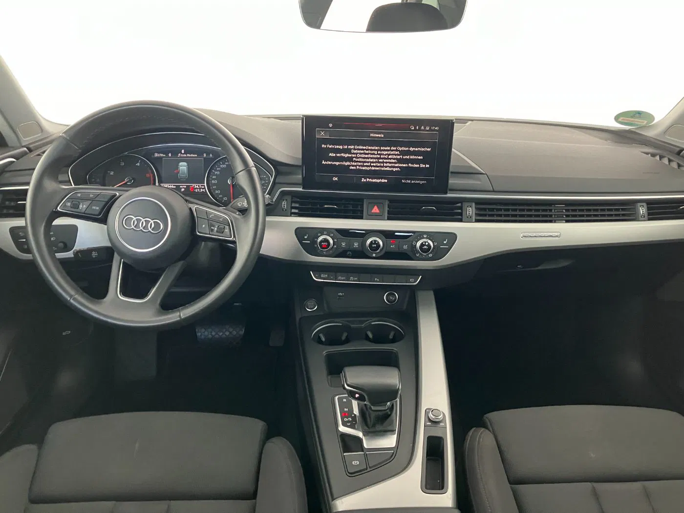 Audi A4 Avant 40 2.0 TDI quattro advanced | Bild 16 von 24