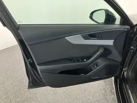 Audi A4 Avant 40 2.0 TDI quattro advanced | Thumbnail 9 von 24