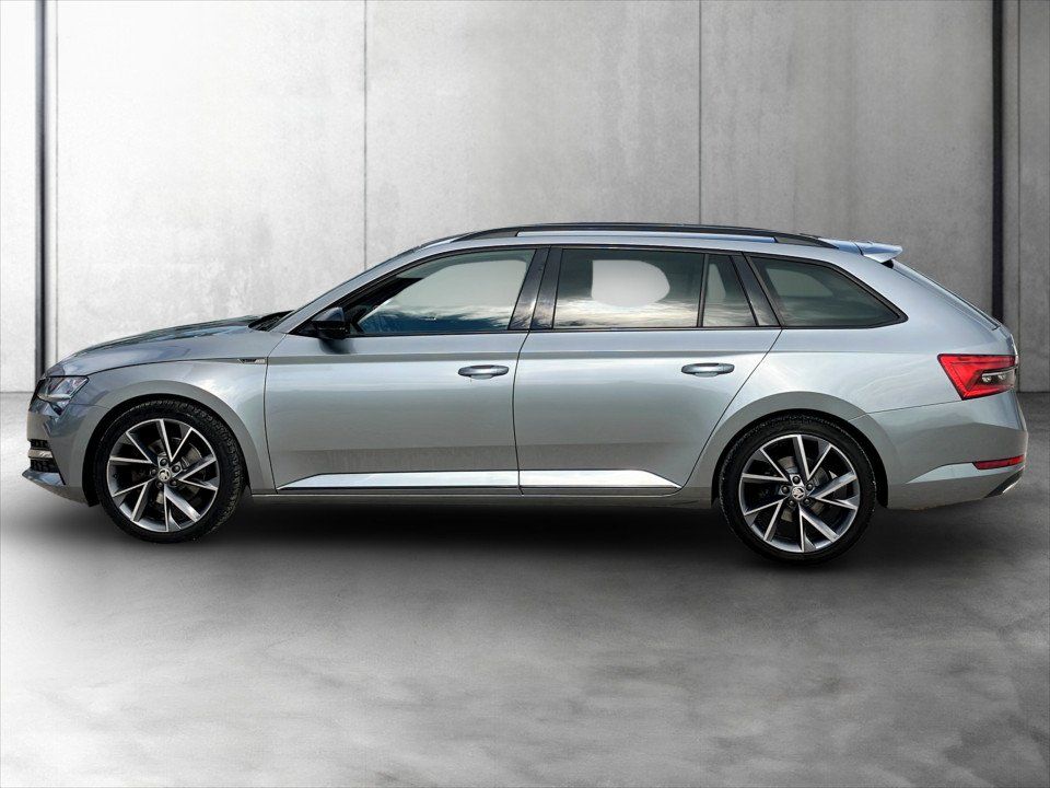 Skoda Superb Combi 2.0 TDI  Sportline | Bild 3 von 27