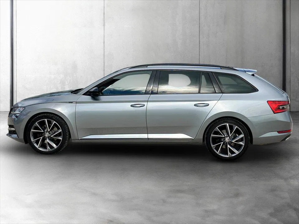 Skoda Superb Combi 2.0 TDI Sportline | Bild 3 von 27