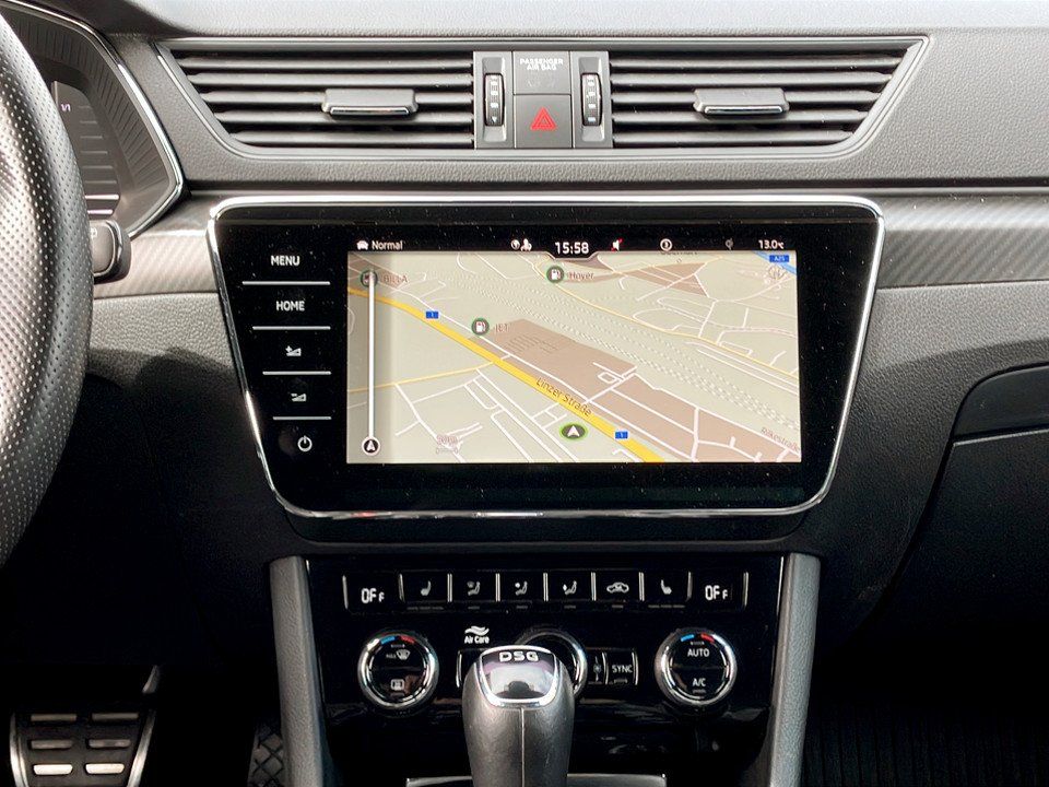 Skoda Superb Combi 2.0 TDI  Sportline | Bild 13 von 27