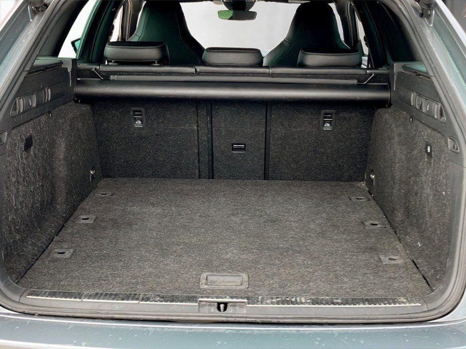 Skoda Superb Combi 2.0 TDI  Sportline | Bild 24 von 27