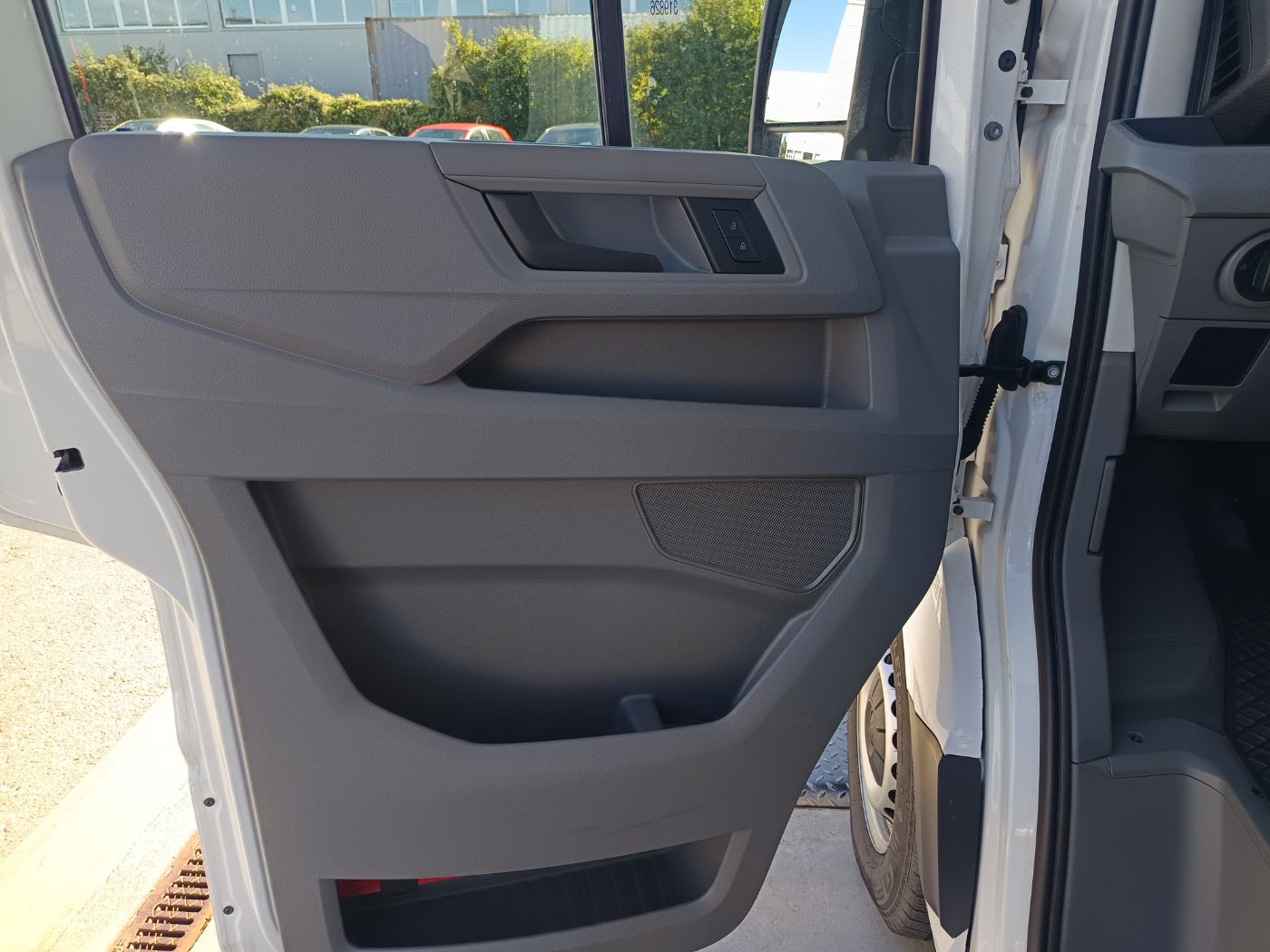 VW Crafter 35TDI lang Hochdach | Bild 7 von 22