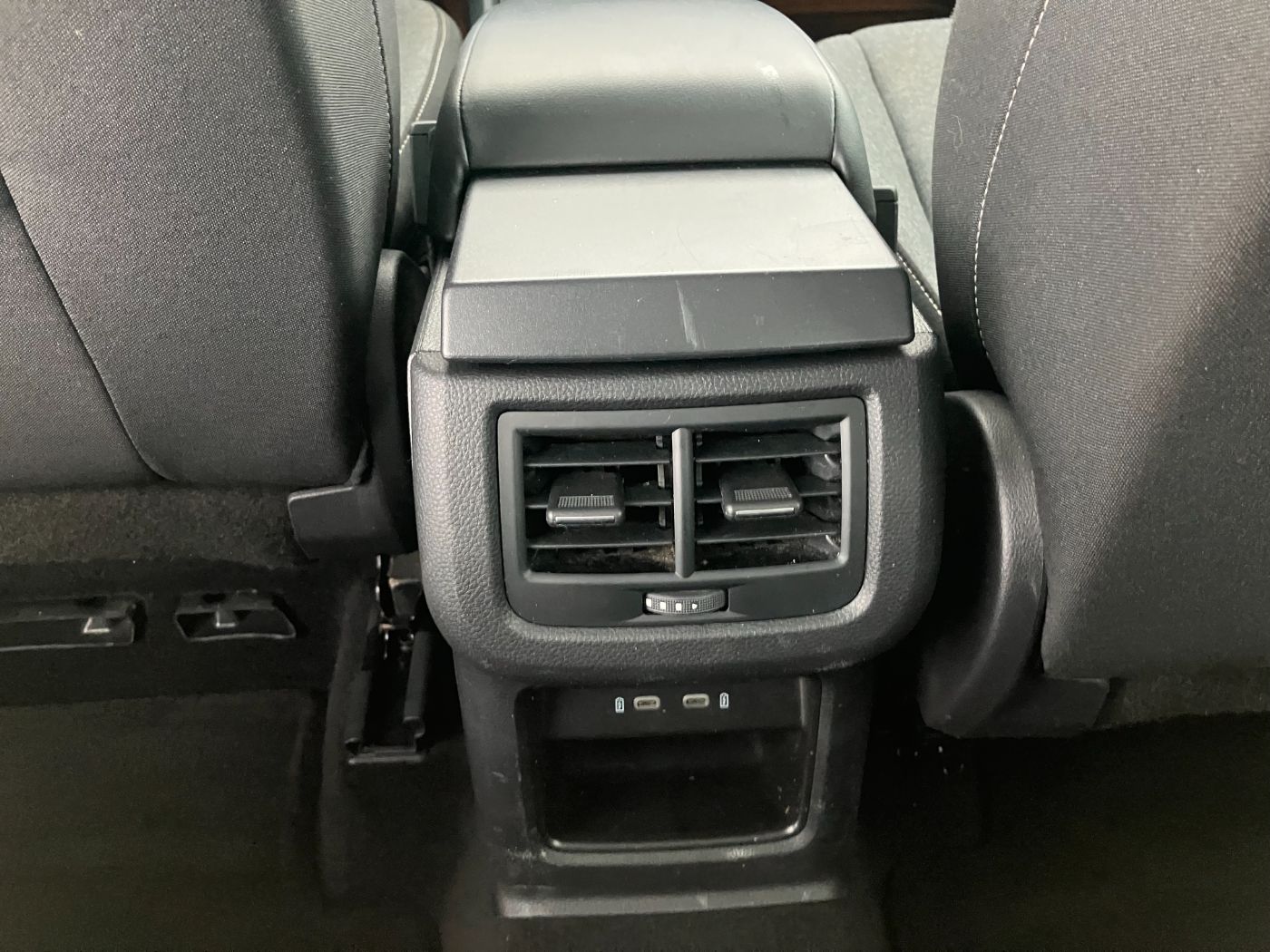 Seat Ateca Style 2.0 TDI | Bild 28 von 31