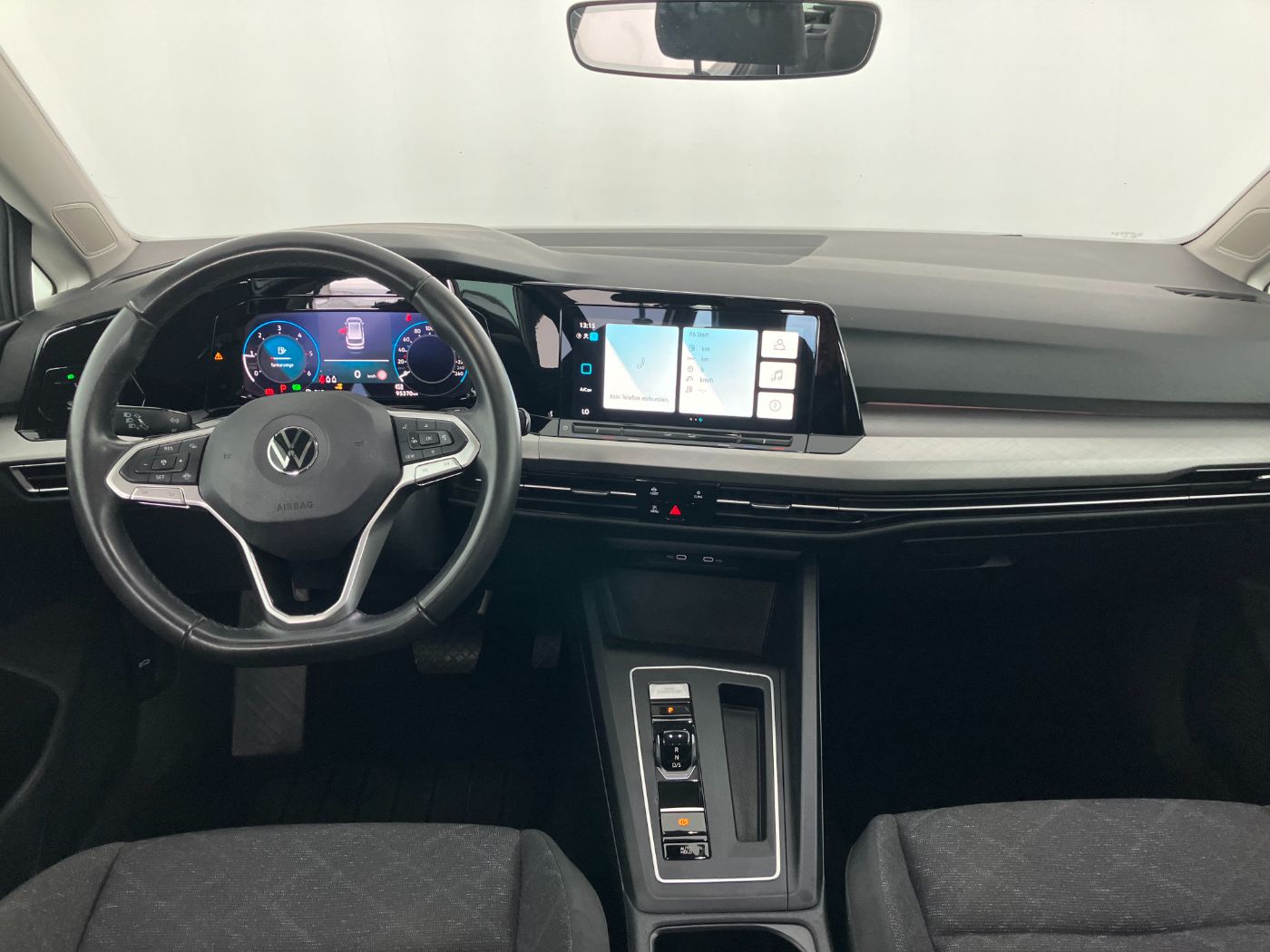VW Golf VIII Variant 2.0 TDI Life | Bild 12 von 23