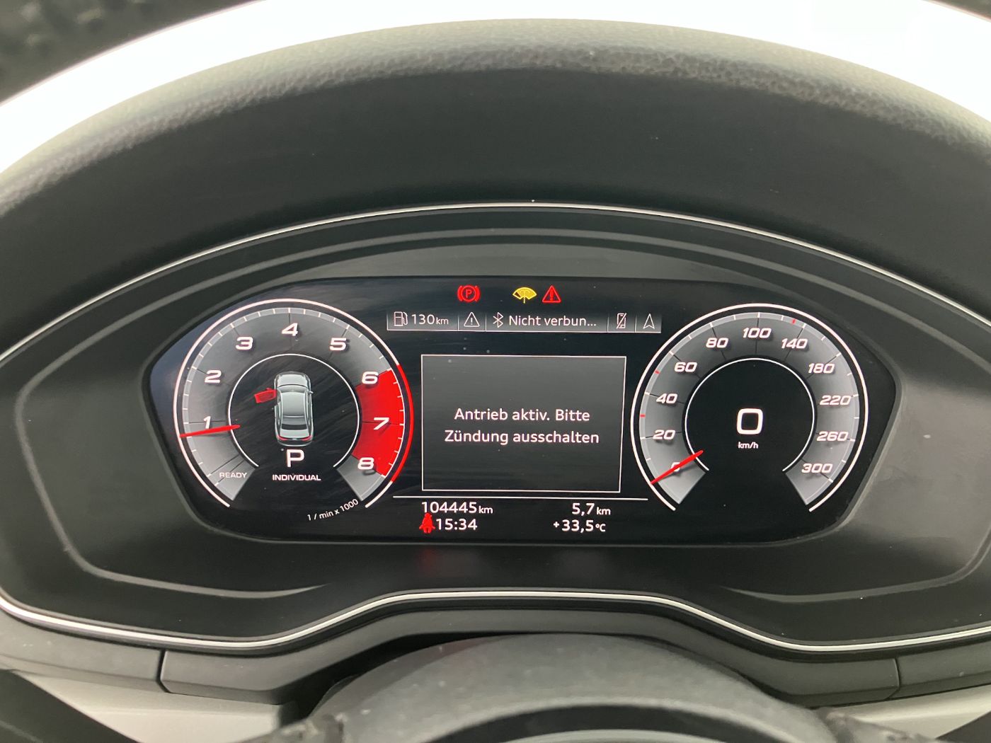 Audi A4 35 2.0 TFSI S-Line | Bild 13 von 30