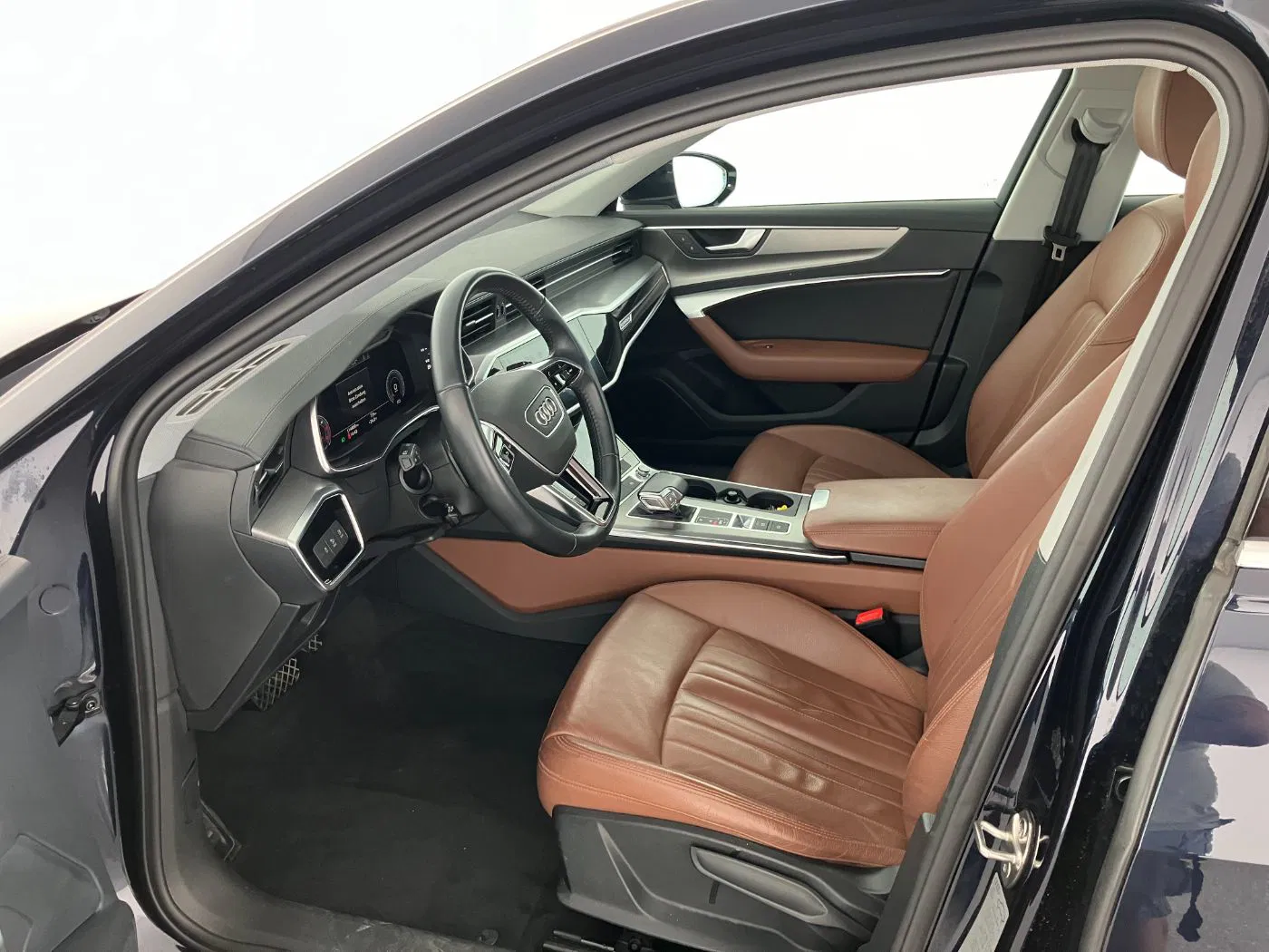 Audi A6 Avant 45 3.0 TDI quattro design | Bild 8 von 25