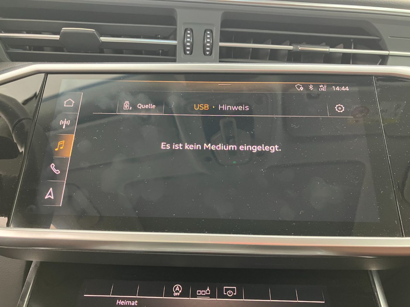 Audi A6 Avant 45 3.0 TDI quattro design | Bild 13 von 25