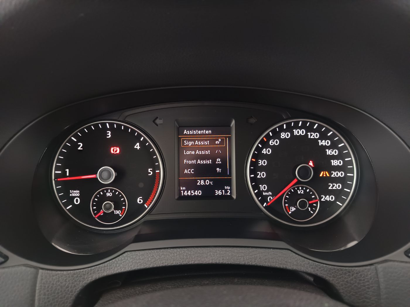 Seat Alhambra 2.0 TDI 4Drive | Bild 16 von 28