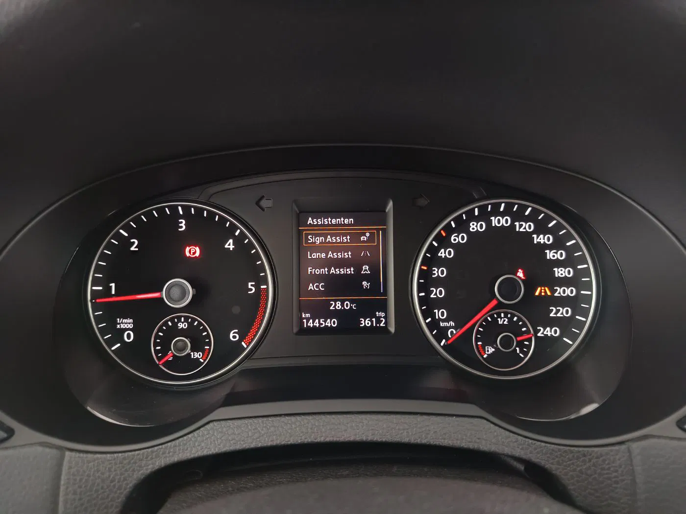 Seat Alhambra 2.0 TDI 4Drive | Bild 16 von 28