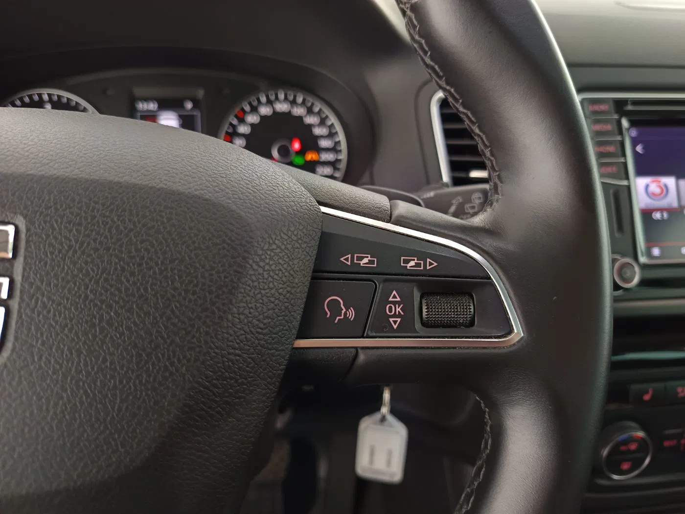 Seat Alhambra 2.0 TDI 4Drive | Bild 15 von 28