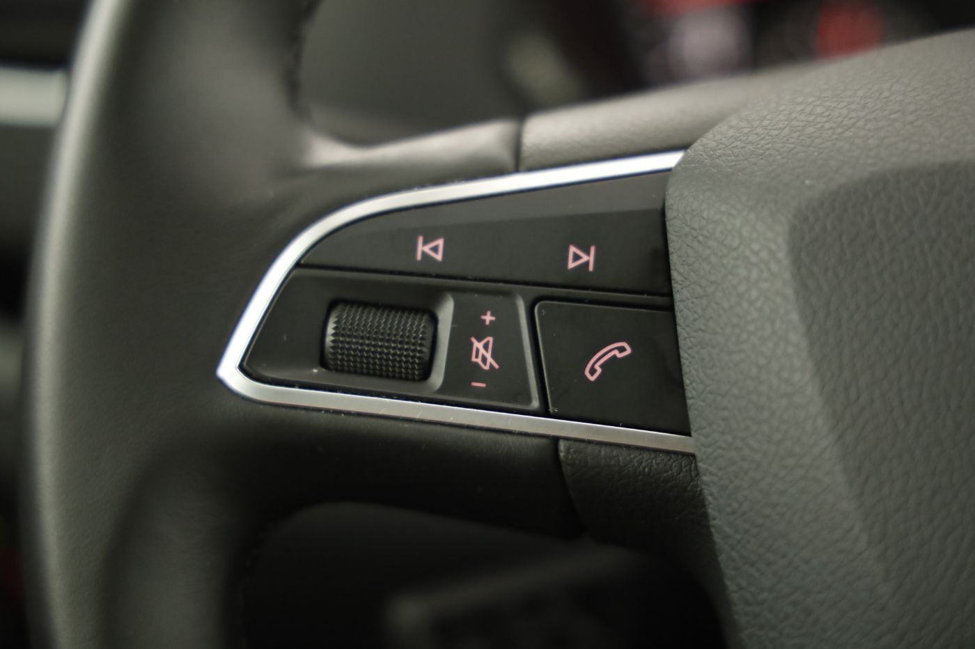 Seat Alhambra Executive 1.4 TSI | Bild 15 von 25