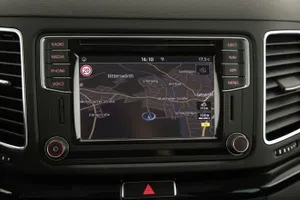 Seat Alhambra Executive 1.4 TSI | Thumbnail 17 von 25