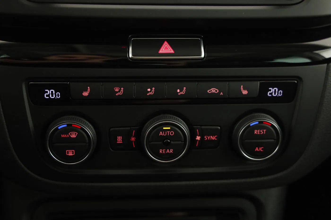 Seat Alhambra Executive 1.4 TSI | Bild 20 von 25