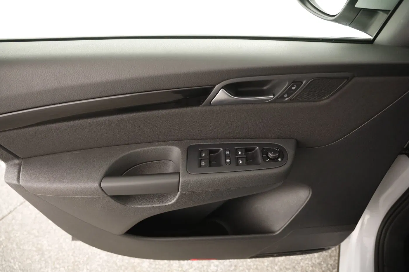 Seat Alhambra Executive 1.4 TSI | Bild 8 von 25