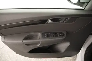Seat Alhambra Executive 1.4 TSI | Thumbnail 8 von 25