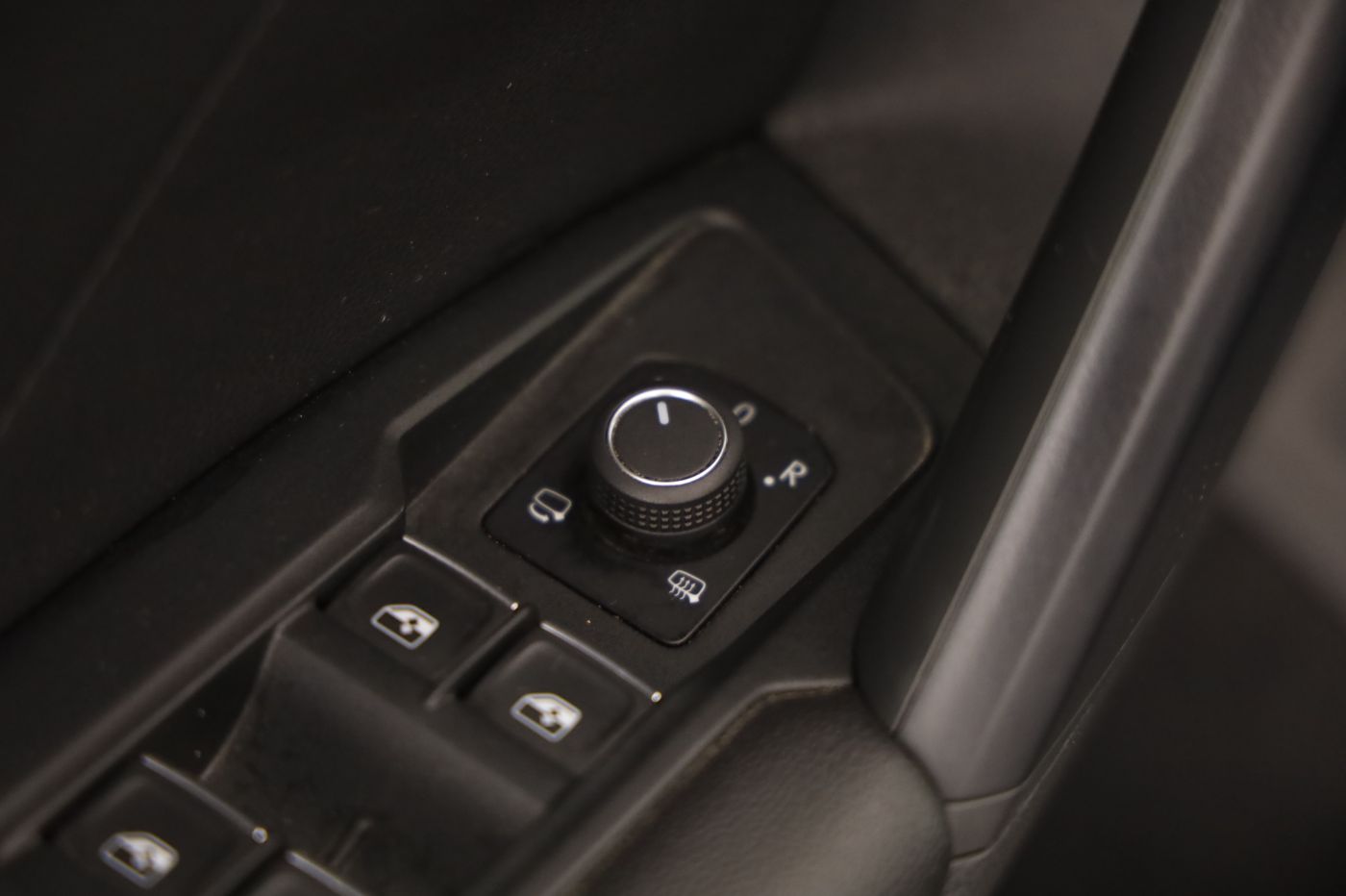 VW Tiguan 2.0 TDI BMT 4Motion Elegance | Bild 10 von 29