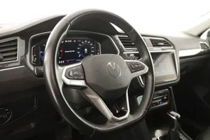 VW Tiguan 2.0 TDI BMT 4Motion Elegance | Thumbnail 14 von 29