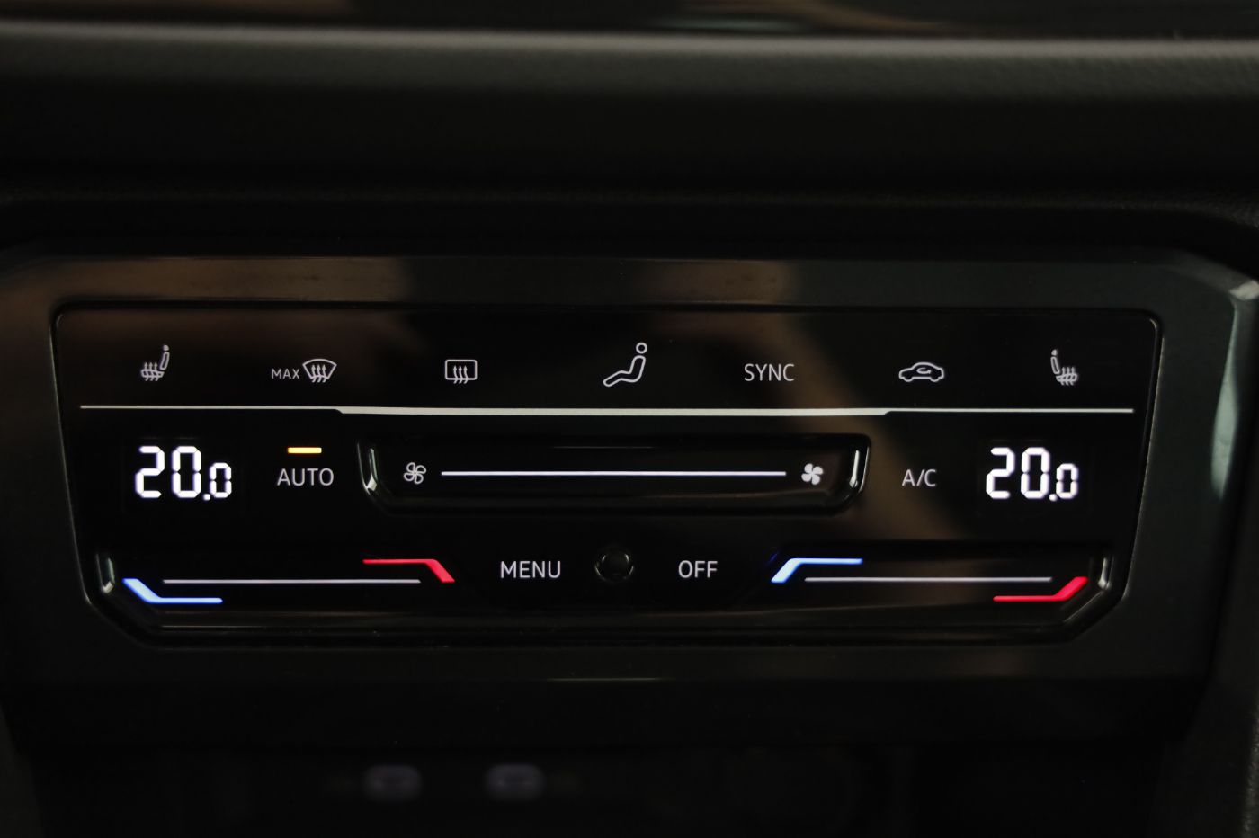VW Tiguan 2.0 TDI BMT 4Motion Elegance | Bild 21 von 29