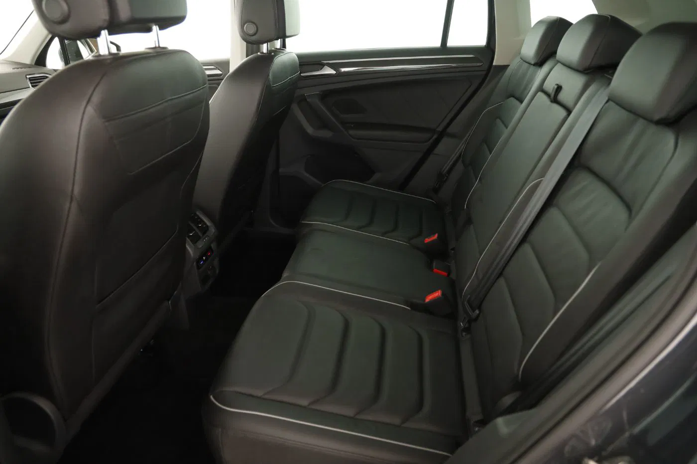 VW Tiguan 2.0 TDI BMT 4Motion Elegance | Bild 23 von 29