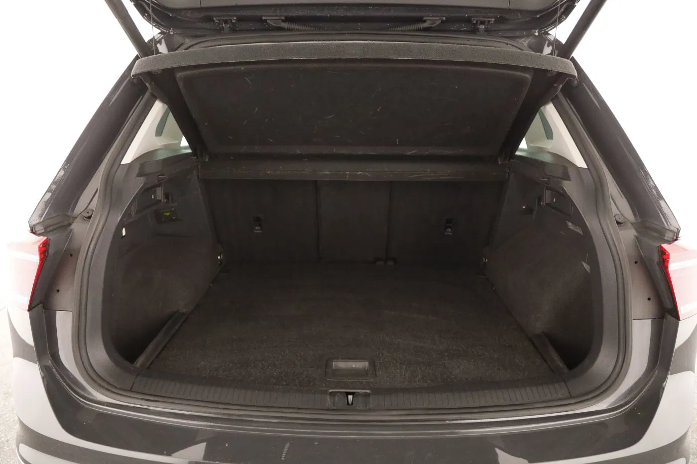VW Tiguan 2.0 TDI BMT 4Motion Elegance | Bild 24 von 29