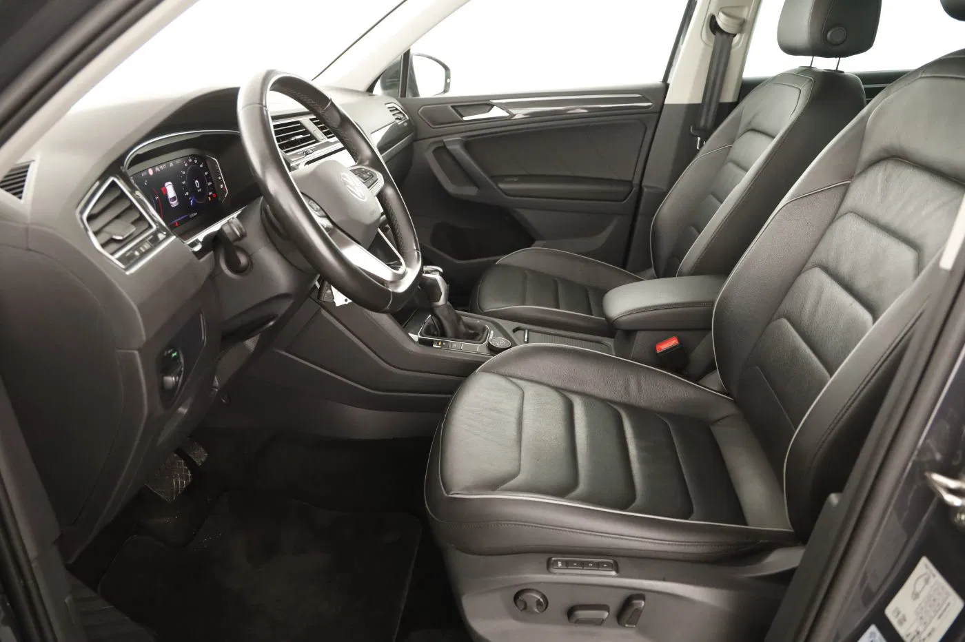 VW Tiguan 2.0 TDI BMT 4Motion Elegance | Bild 12 von 29
