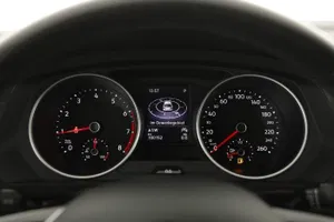 VW Tiguan Allspace 1.5TSI DSG | Thumbnail 13 von 27