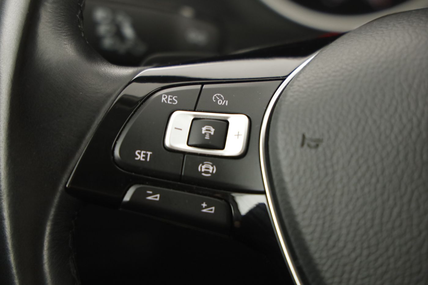 VW Tiguan Allspace 1.5TSI DSG | Bild 14 von 26