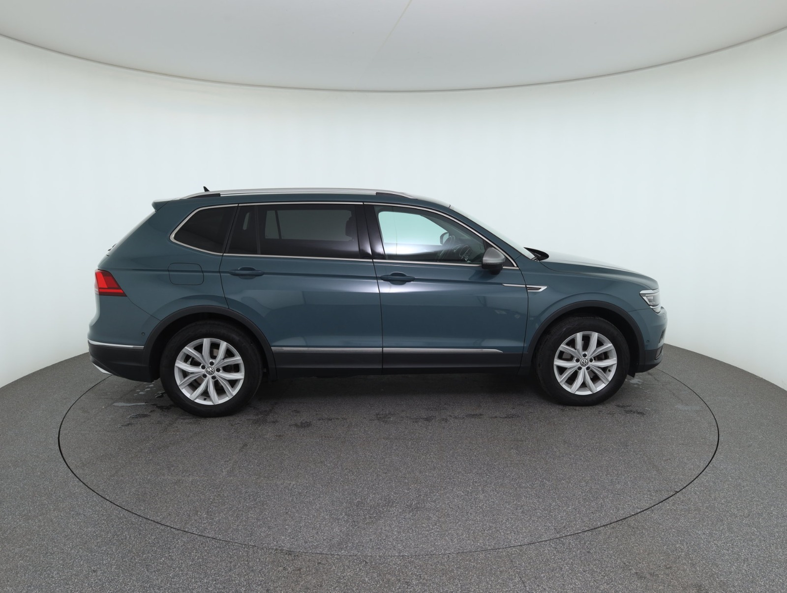 VW Tiguan Allspace 1.5 TSI ACT Highline | Thumbnail 4 von 27