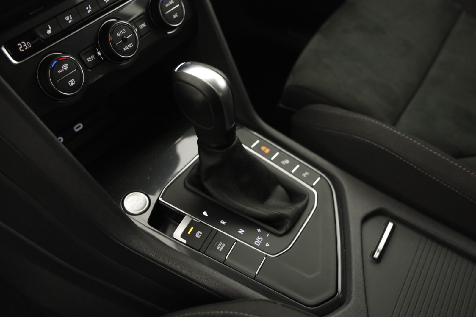 VW Tiguan Allspace 1.5 TSI ACT Highline | Thumbnail 23 von 27