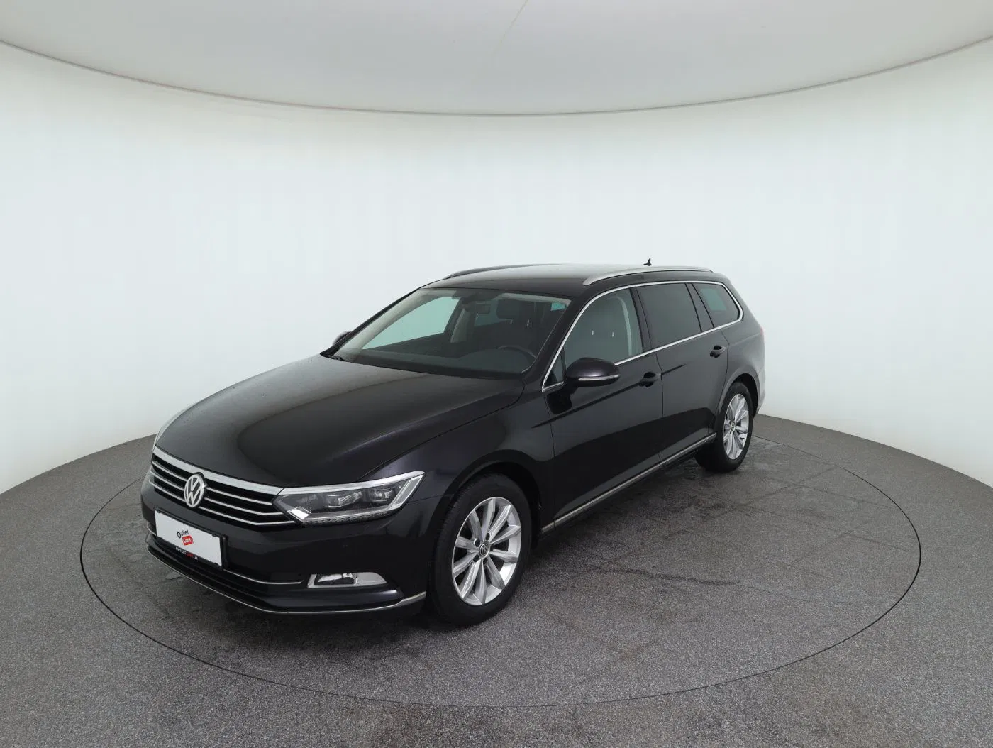 VW Passat Variant TDI DSG | Bild 1 von 27