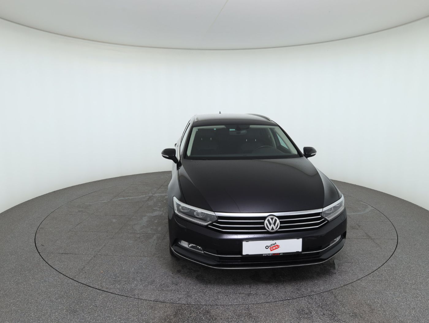 VW Passat Variant TDI DSG | Bild 2 von 27